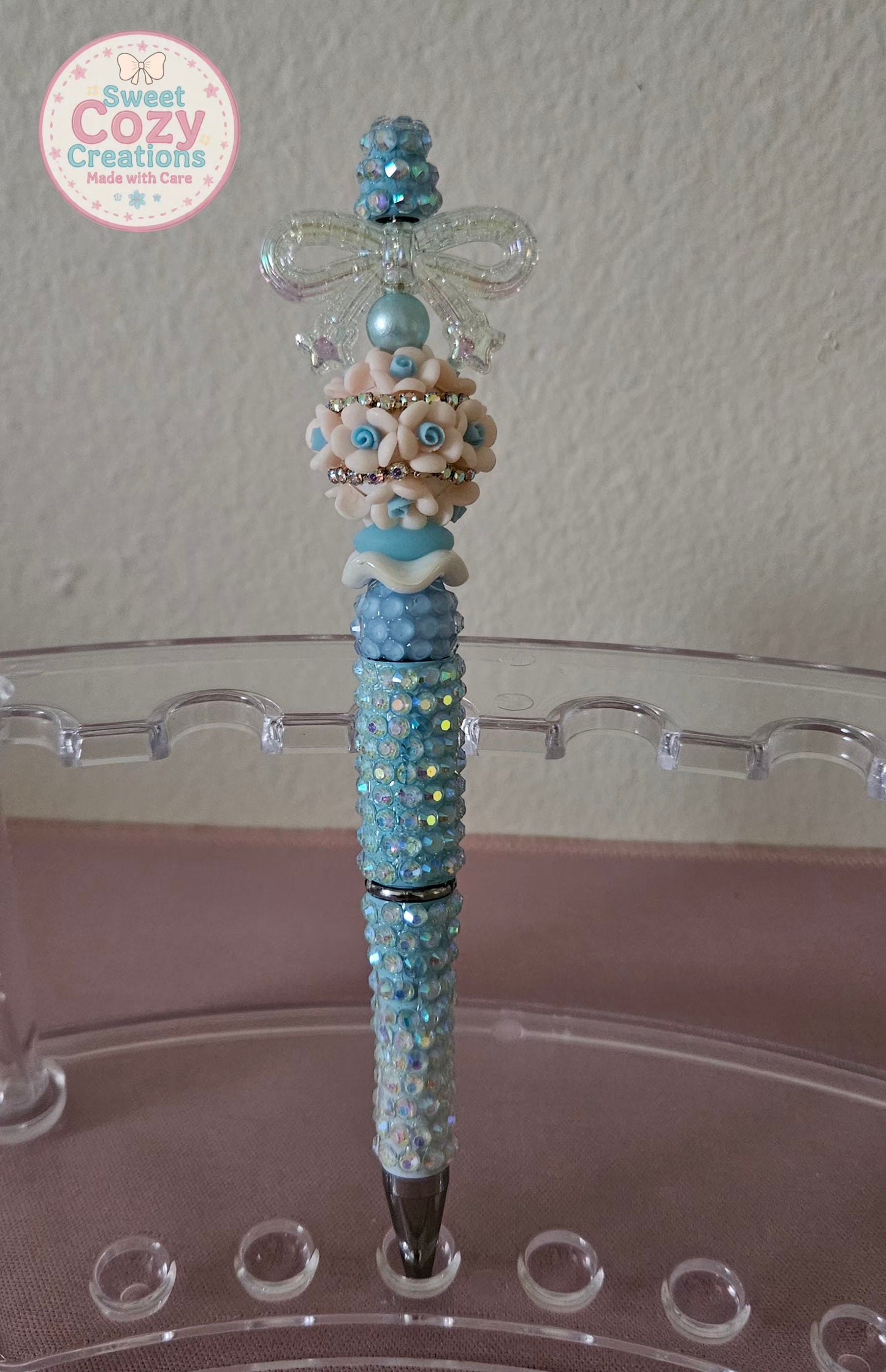 Blue & Creme Fancy Flowers with Bow on a Fancy Pen