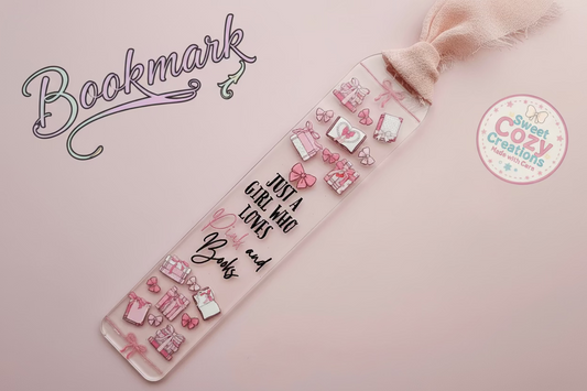 "Just a girl who loves pink and books"